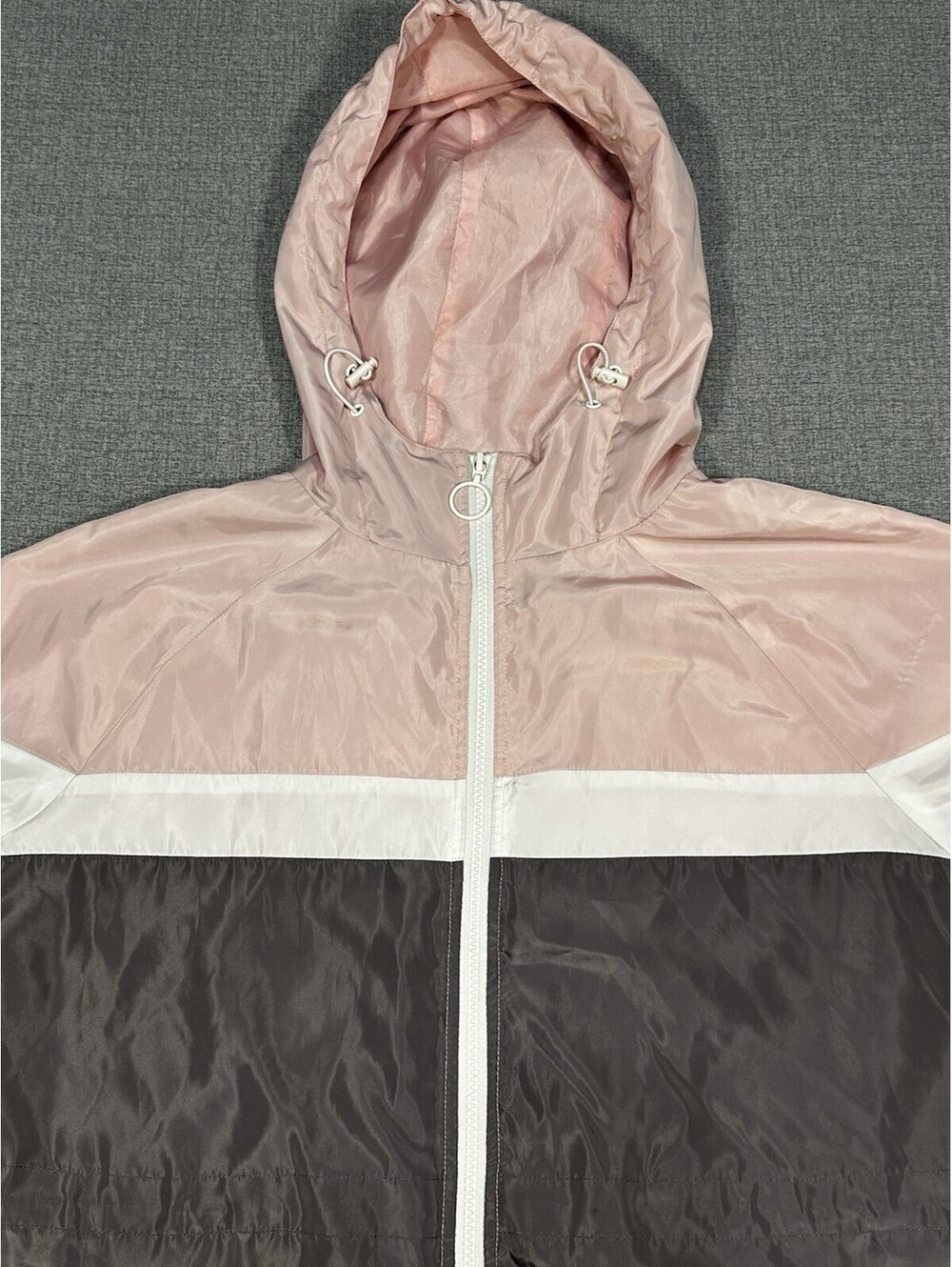 Maurices Colorblock Size M Windbreaker Jacket Pink White Gray Hooded Full Zip - Picture 4 of 14